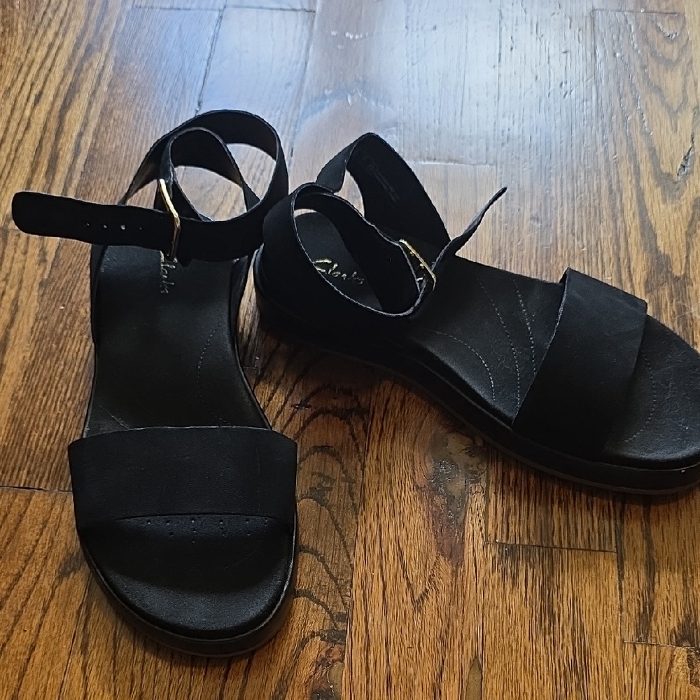 Clarks;black Sandals
